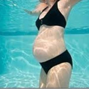 Ασκήσεις για εγκύους στο νερό!