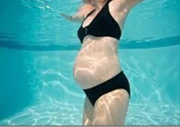 Ασκήσεις για εγκύους στο νερό!